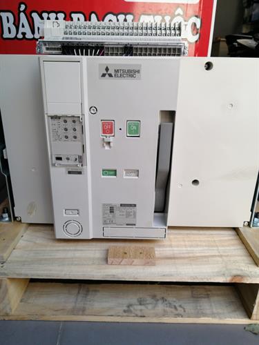 ACB MITSUBISHI 4P 3200A 85kA100kA ( AE3200-SW ) loại cố định